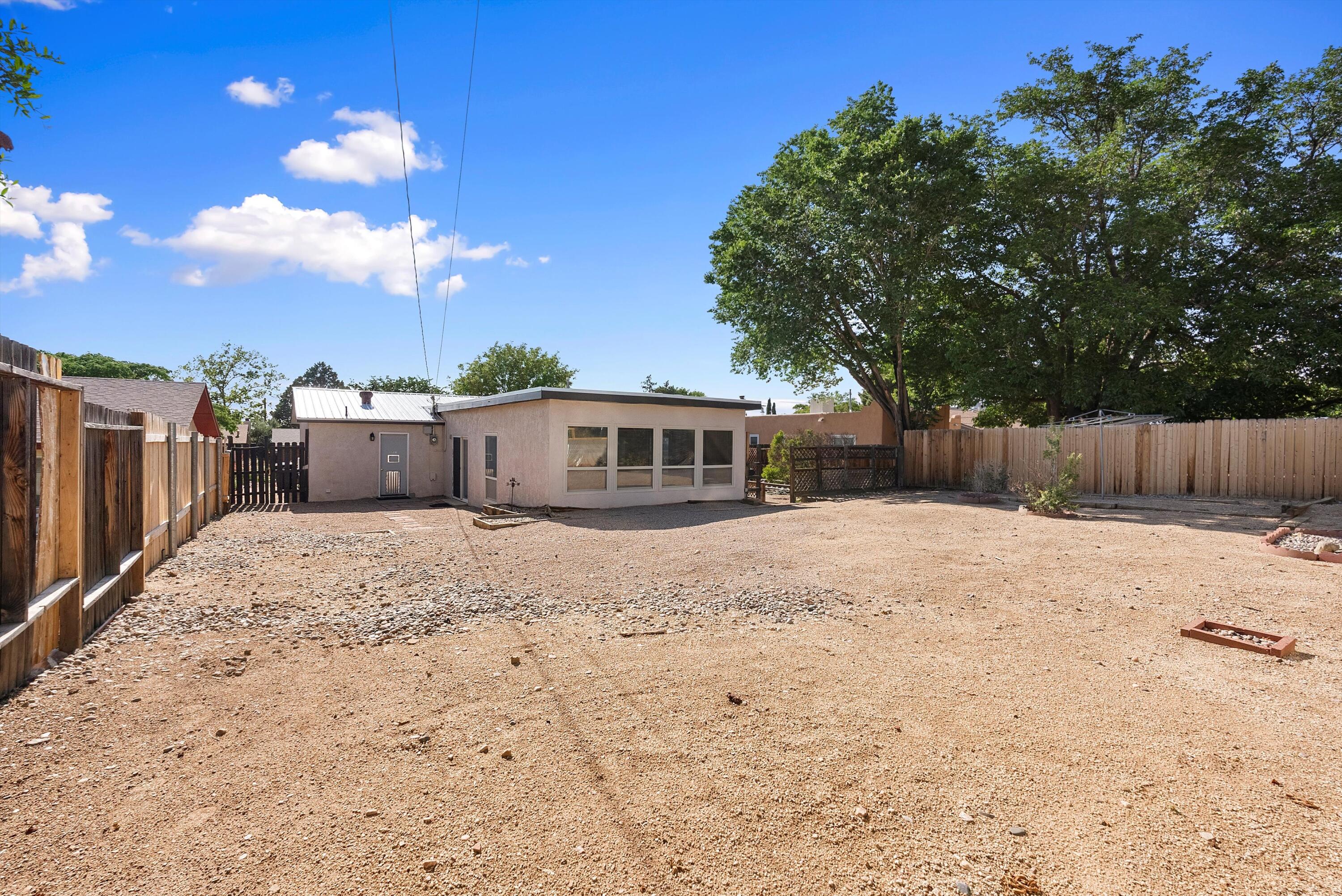 1716 Algodones Street, Albuquerque, New Mexico image 20