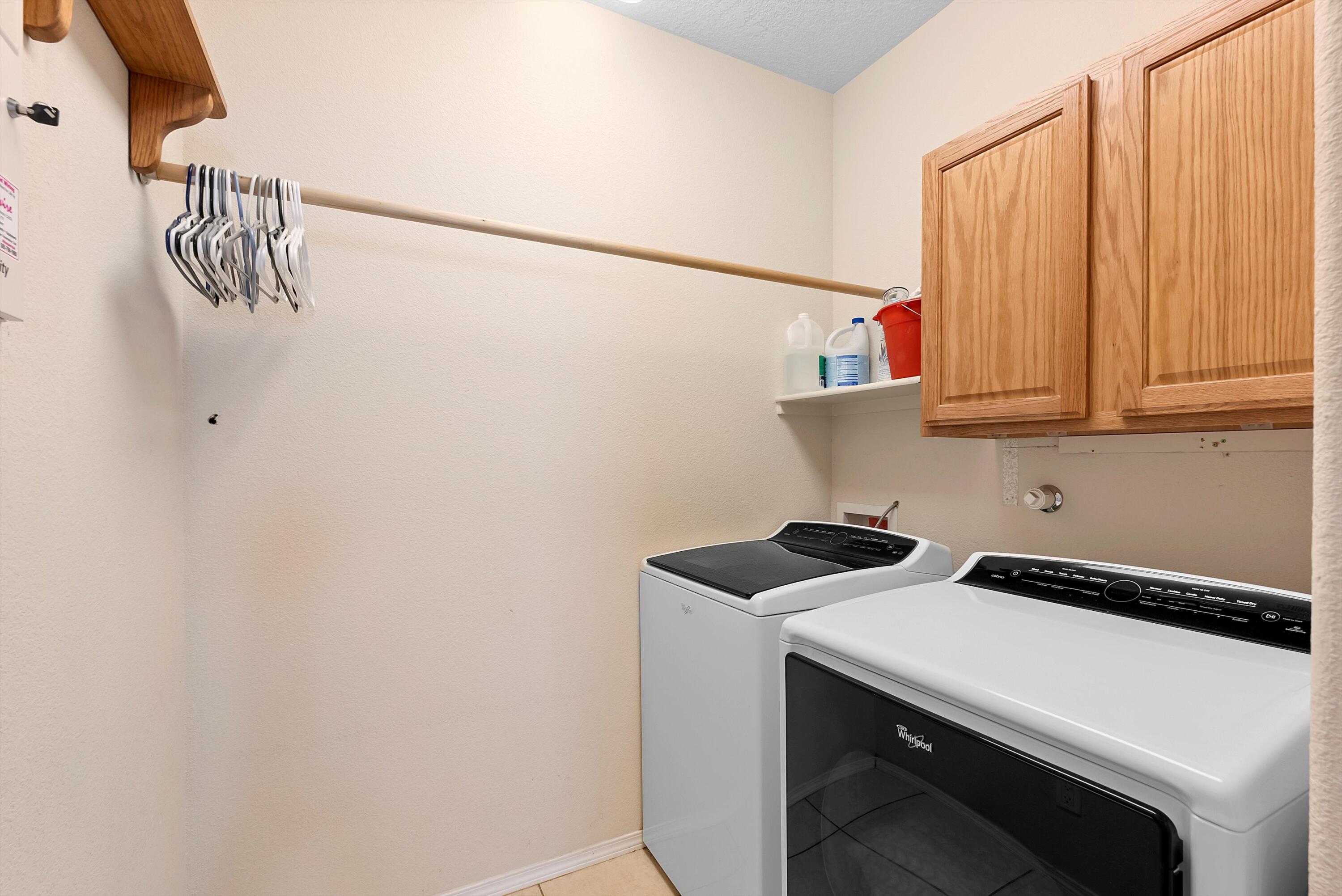 2613 Camino Catalonia, Rio Rancho, New Mexico image 32
