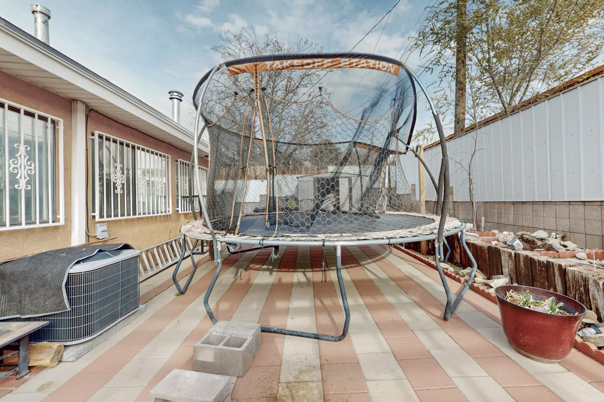 9224 Lagrima De Oro Road, Albuquerque, New Mexico image 36