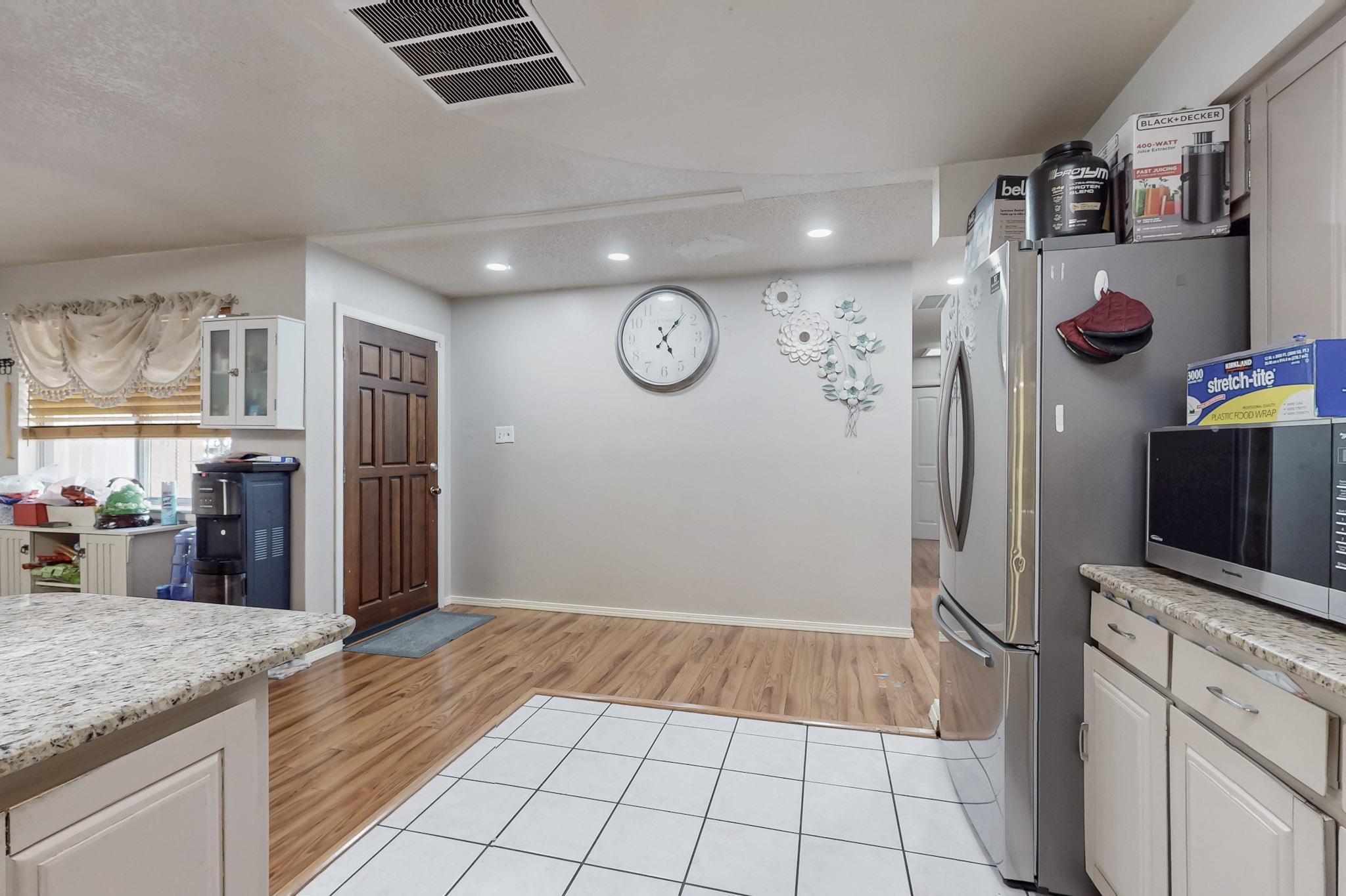 9224 Lagrima De Oro Road, Albuquerque, New Mexico image 10