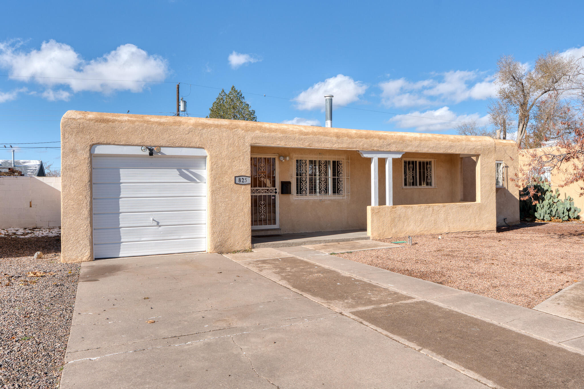 825 Dakota Street SE