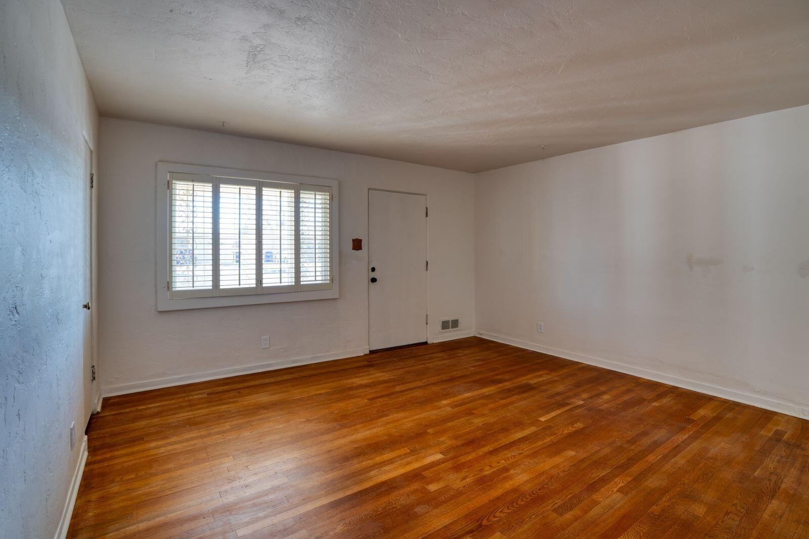 825 Dakota Street SE