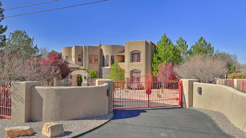Photo of 9125 OAKLAND Avenue NE, Albuquerque, NM 87122 (MLS # 1081648)