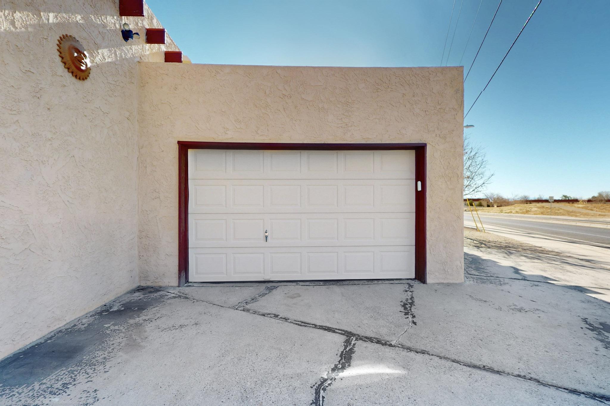 2935 Broadmoor Boulevard, Rio Rancho, New Mexico image 2