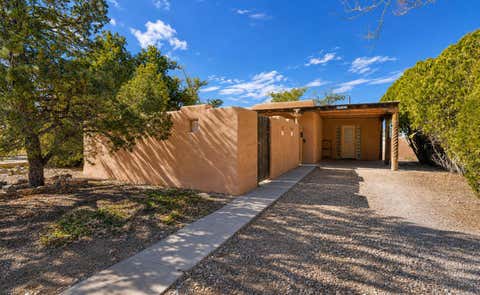 Homes For Sale - 1133 Girard Boulevard<br/> Bernalillo County, Albuquerque, NM 87106