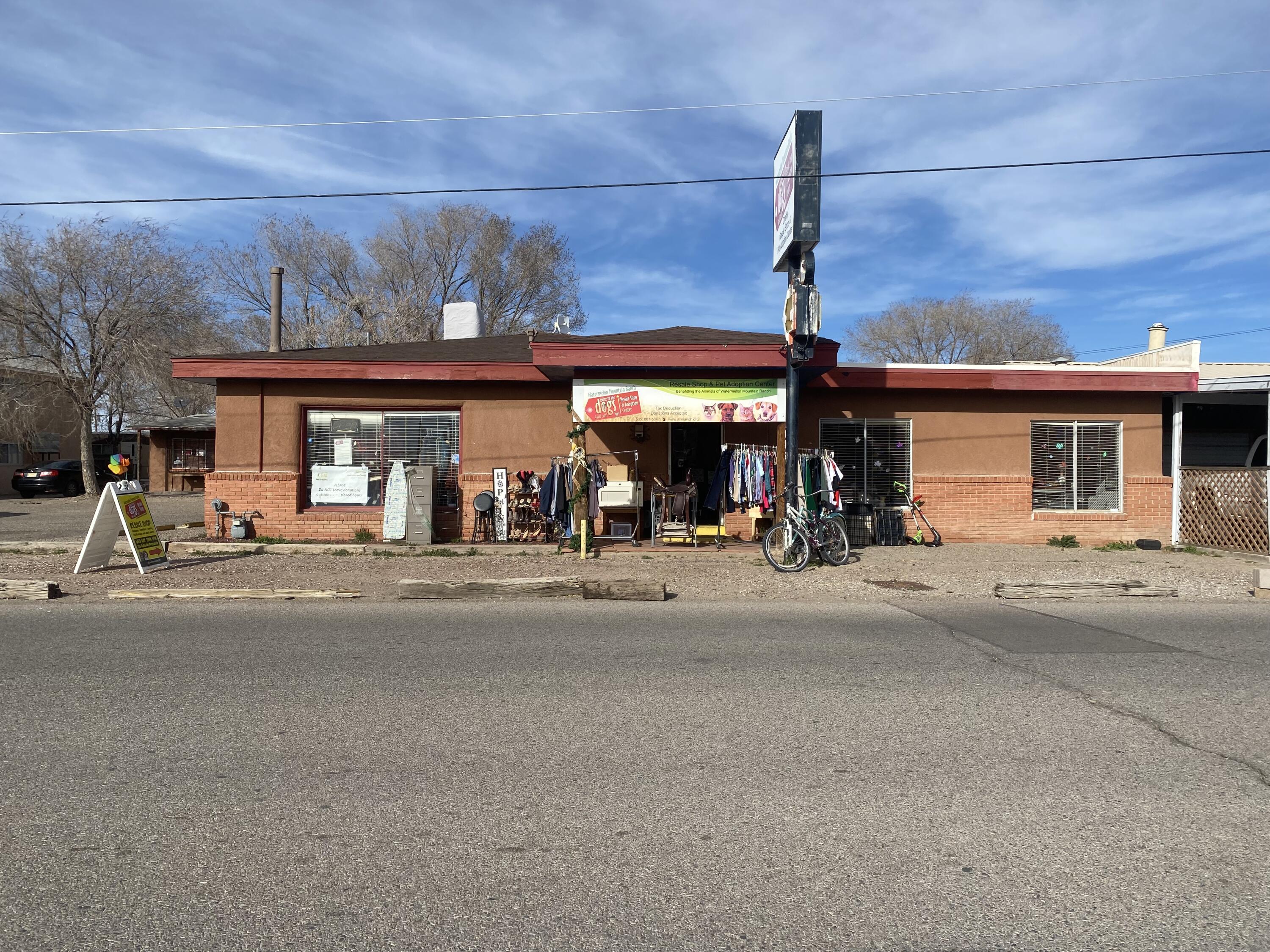 136 Calle Del Presidente, Bernalillo, New Mexico image 1