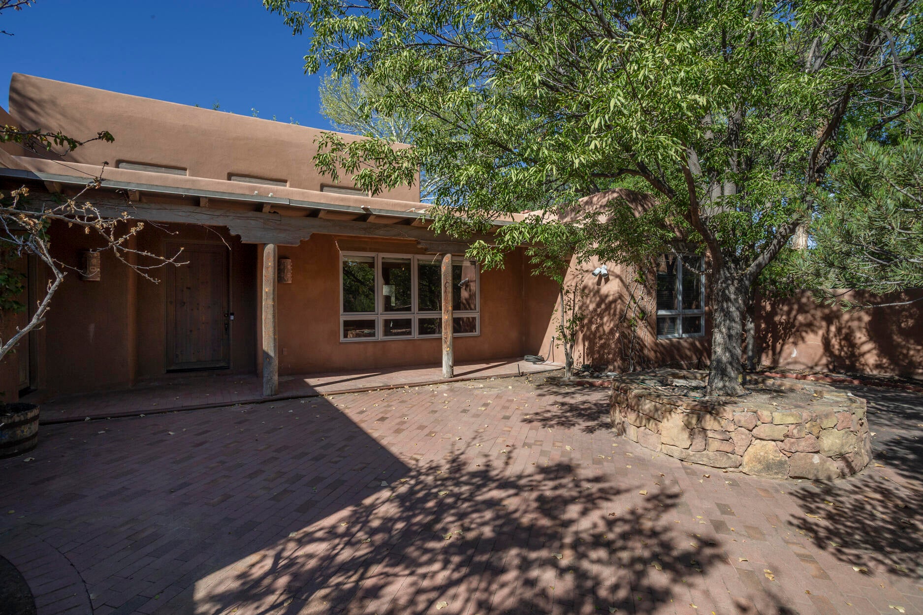 3312 Don Quixote Drive NW