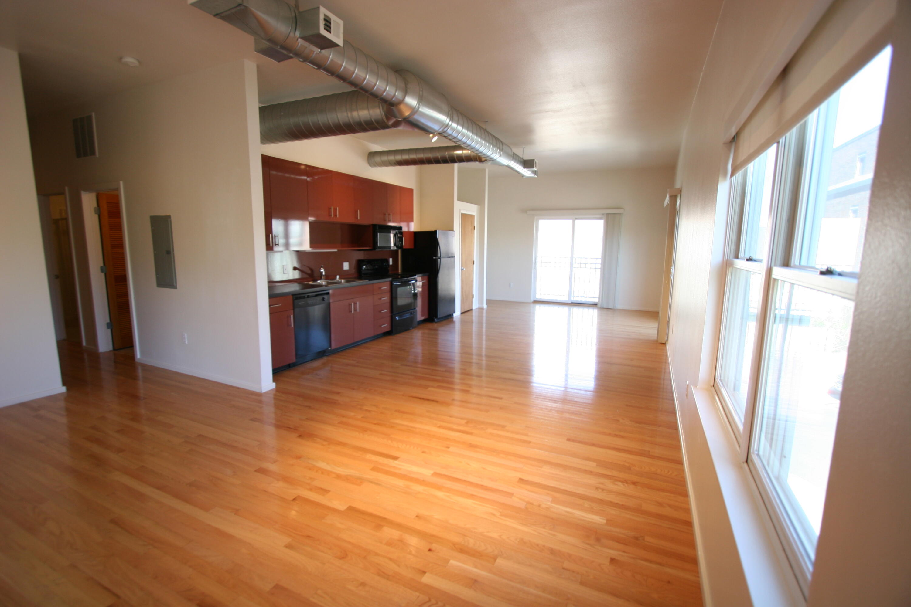 400 COPPER Avenue NE 201