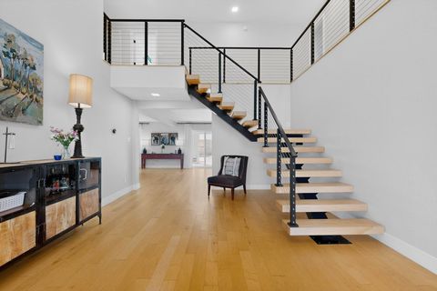 Photo of 12509 Eagle Rock Avenue NE, Albuquerque, NM 87122 (MLS # 1100990)