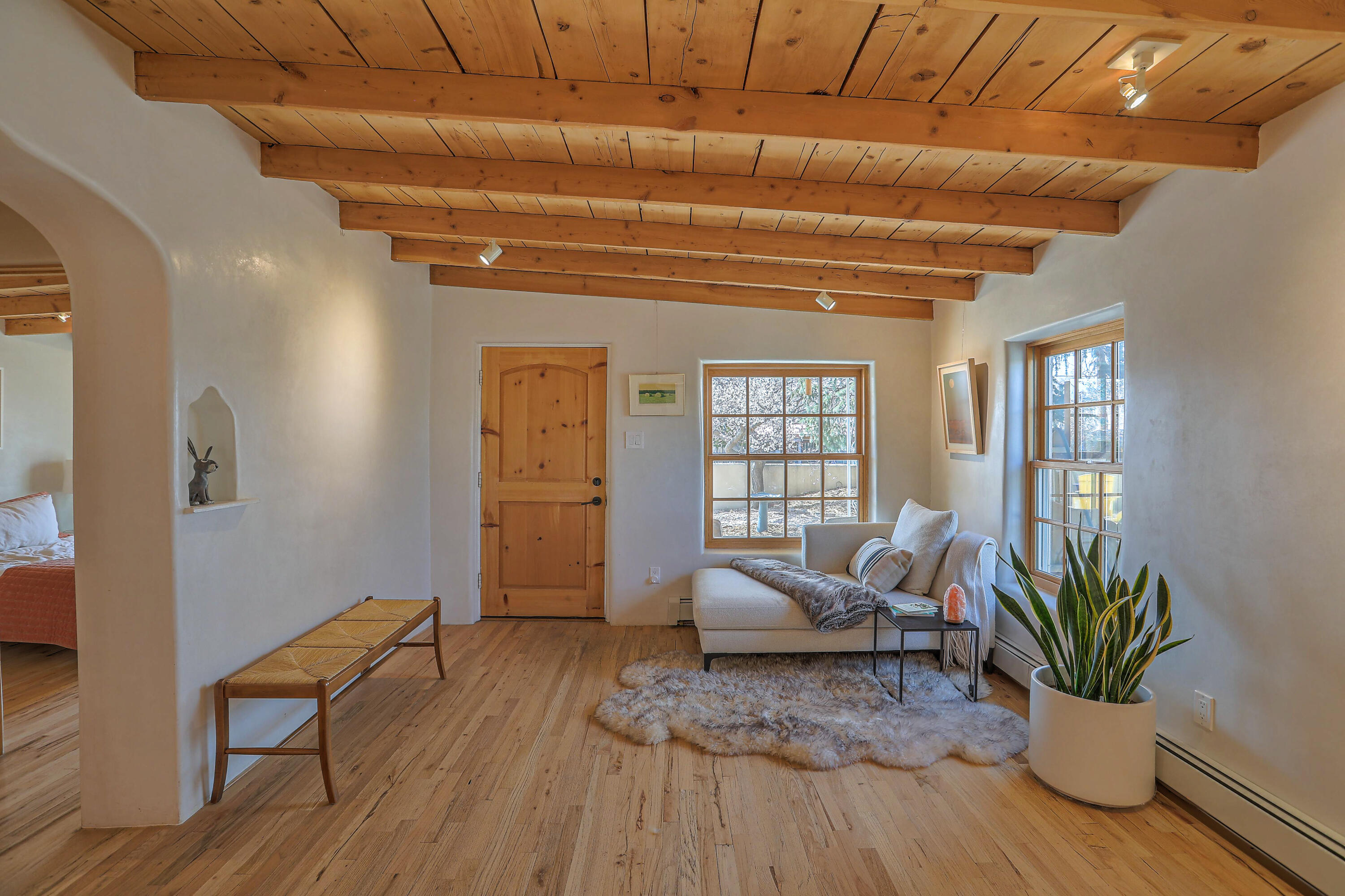 717 Camino Santa Ana, Santa Fe, New Mexico image 16