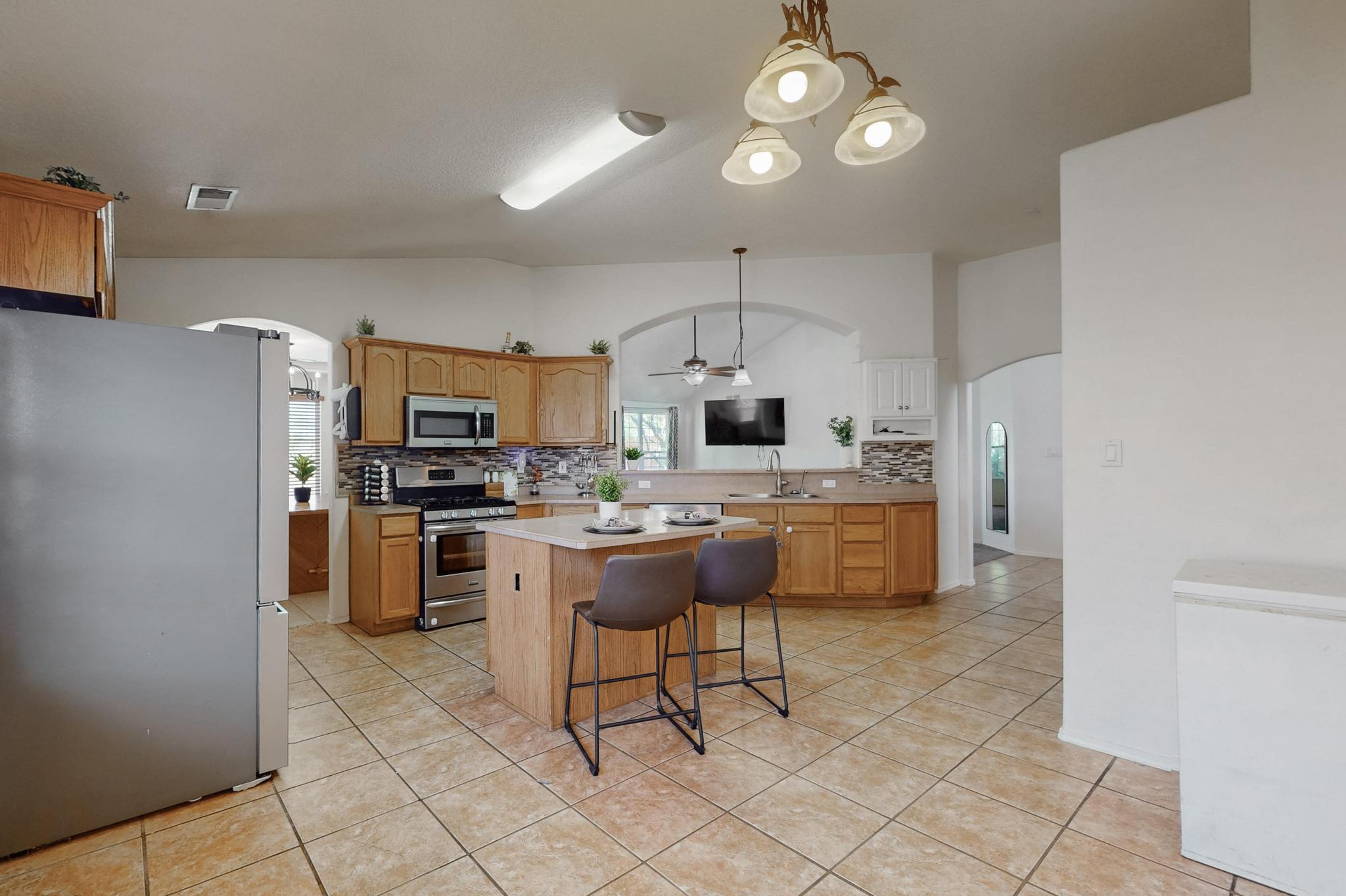 1034 Wagon Trail Street, Los Lunas, New Mexico image 12