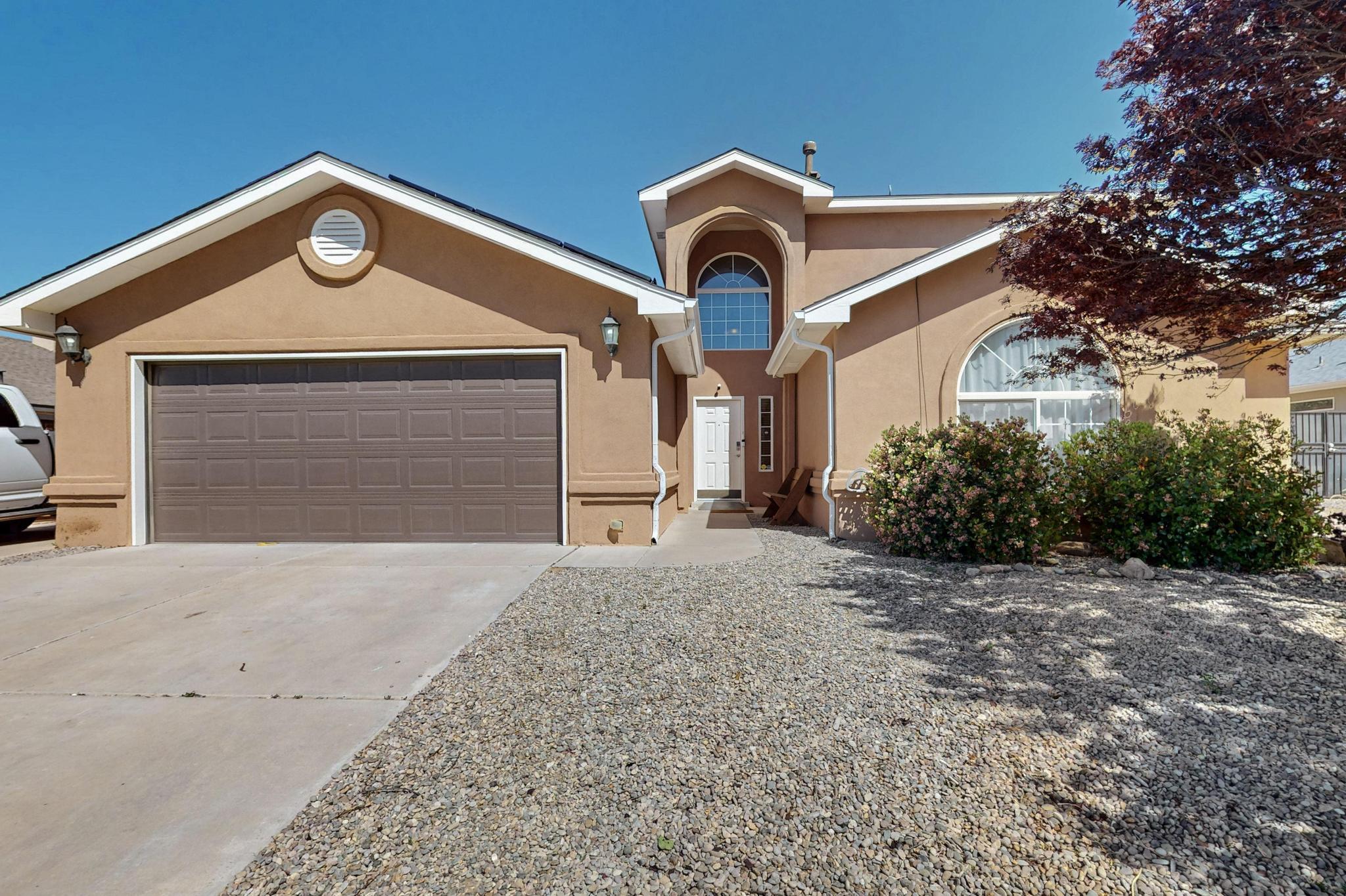 1034 Wagon Trail Street, Los Lunas, New Mexico image 1