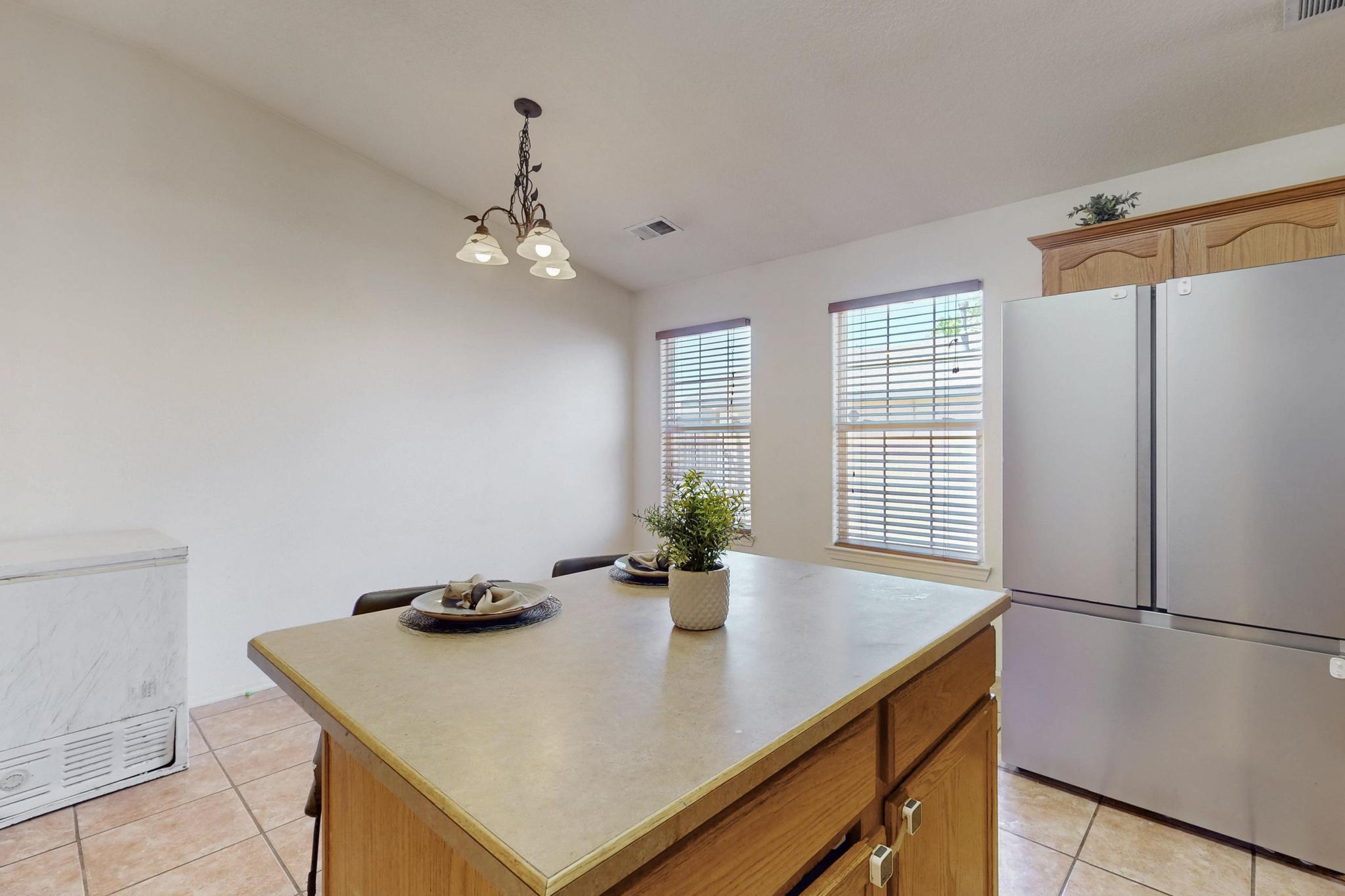 1034 Wagon Trail Street, Los Lunas, New Mexico image 15