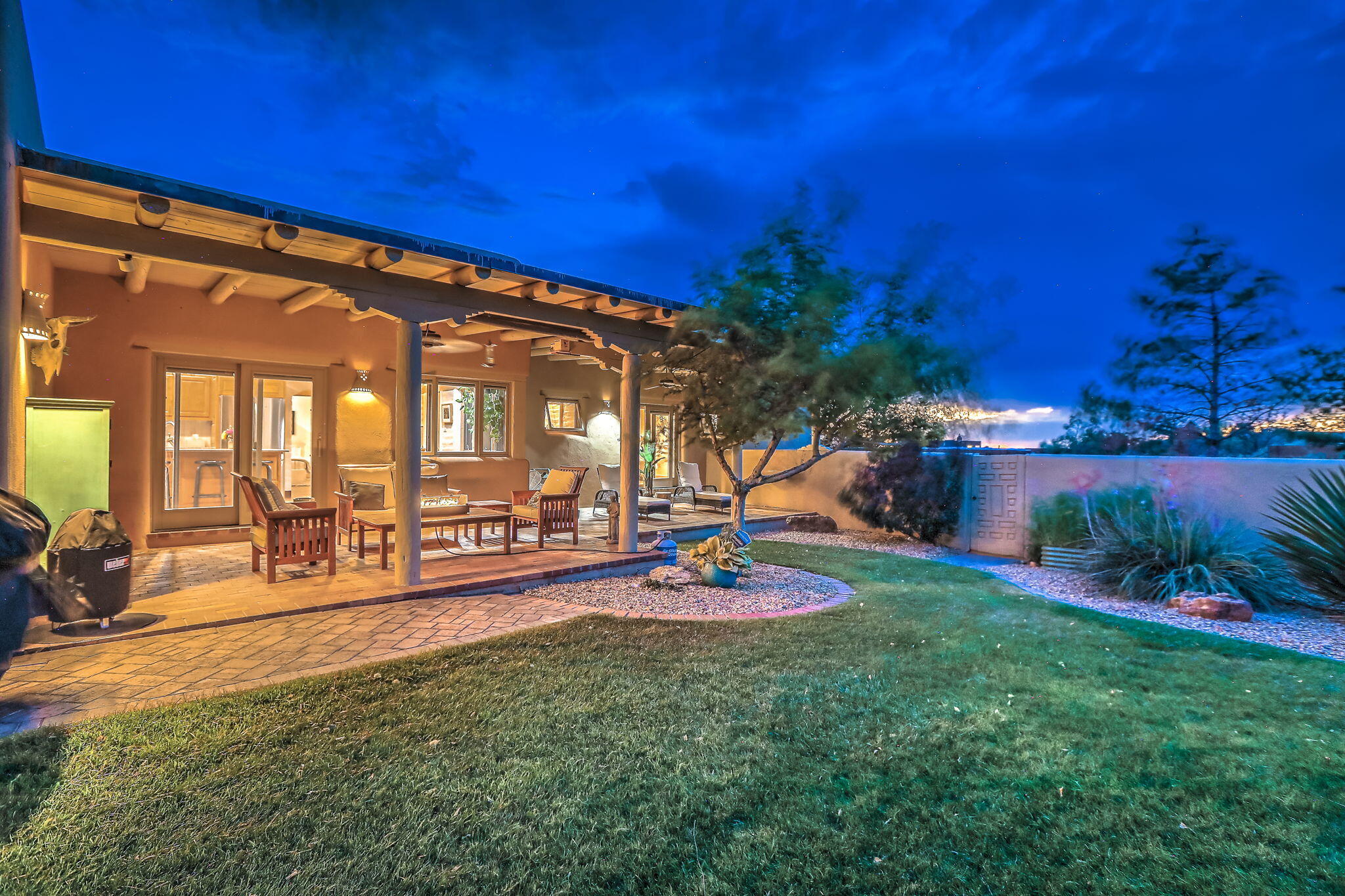 207 Live Oak Road NE