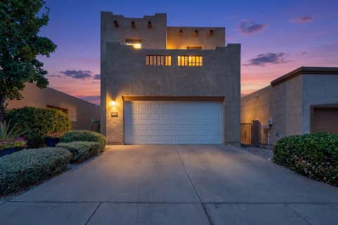 Homes For Sale - 3751 Candelarias Lane<br/> Albuquerque, NM 87107