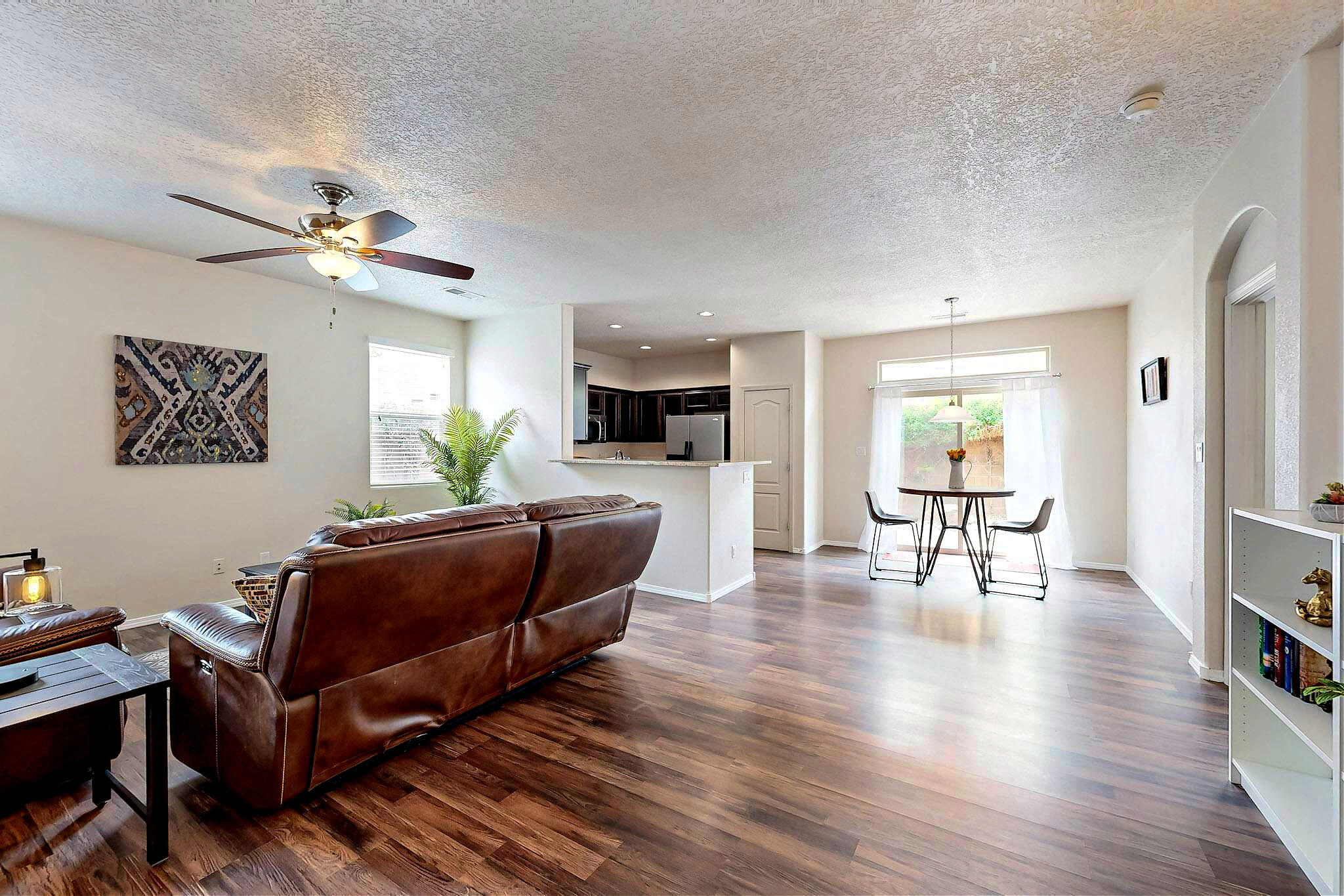2428 Corvara Drive, Rio Rancho, New Mexico image 8