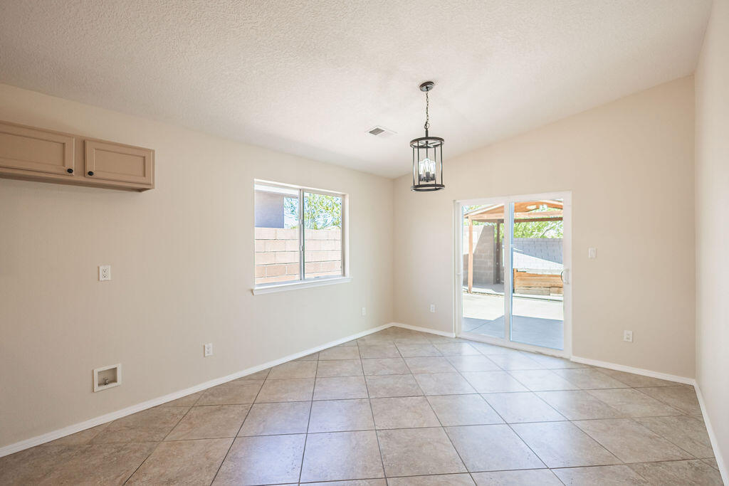 10256 Country Sage Drive, Albuquerque, New Mexico image 8