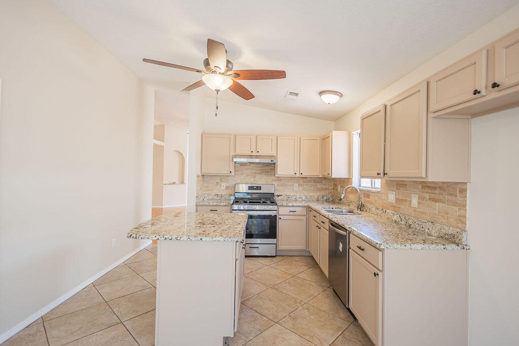 10256 Country Sage Drive, Albuquerque, New Mexico image 6