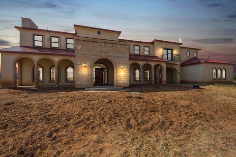 Photo of Santa Rosa, NM 88435 (MLS # 1077024)
