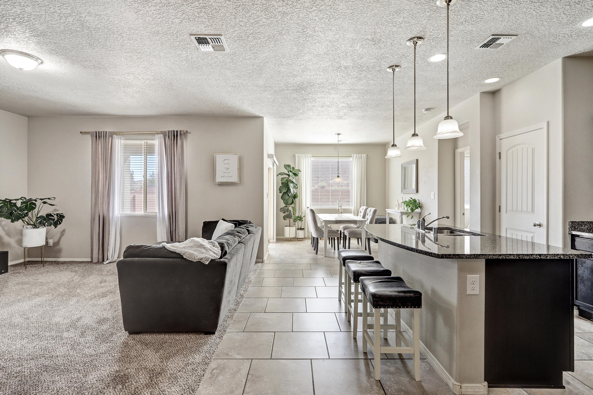 6952 Napoleon Road, Rio Rancho, New Mexico image 4