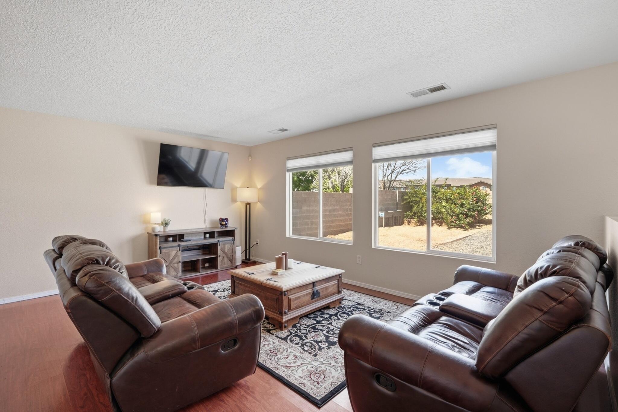 5605 Darlington Place NW