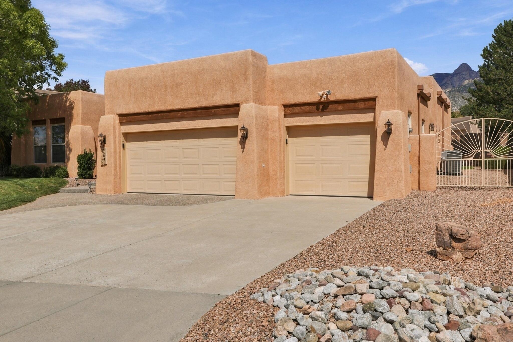 8604 Pristine Drive NE