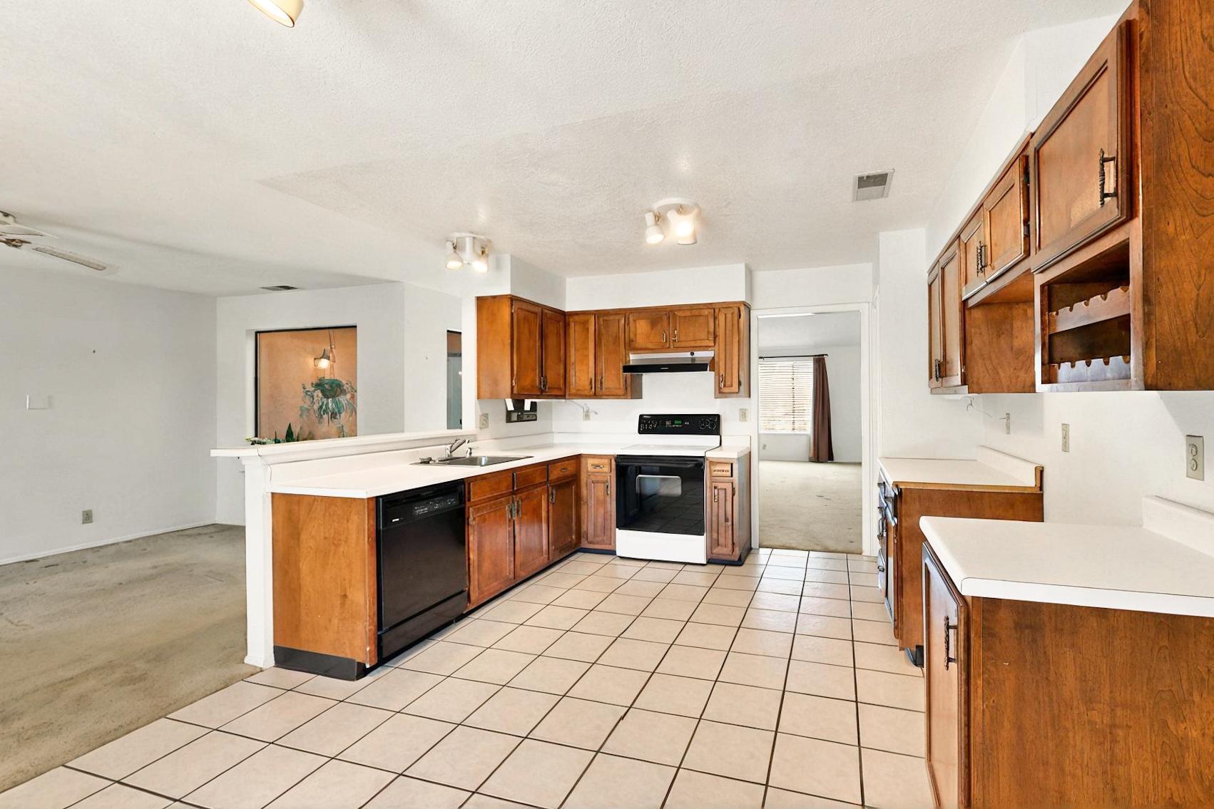 653 Frederico Boulevard, Rio Communities, New Mexico image 4