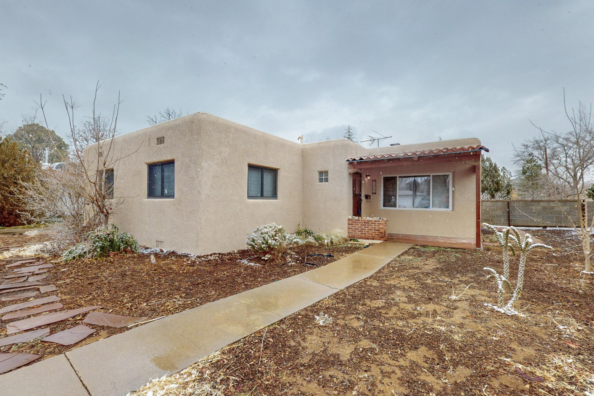 4023 Mackland Avenue, Albuquerque, New Mexico image 1