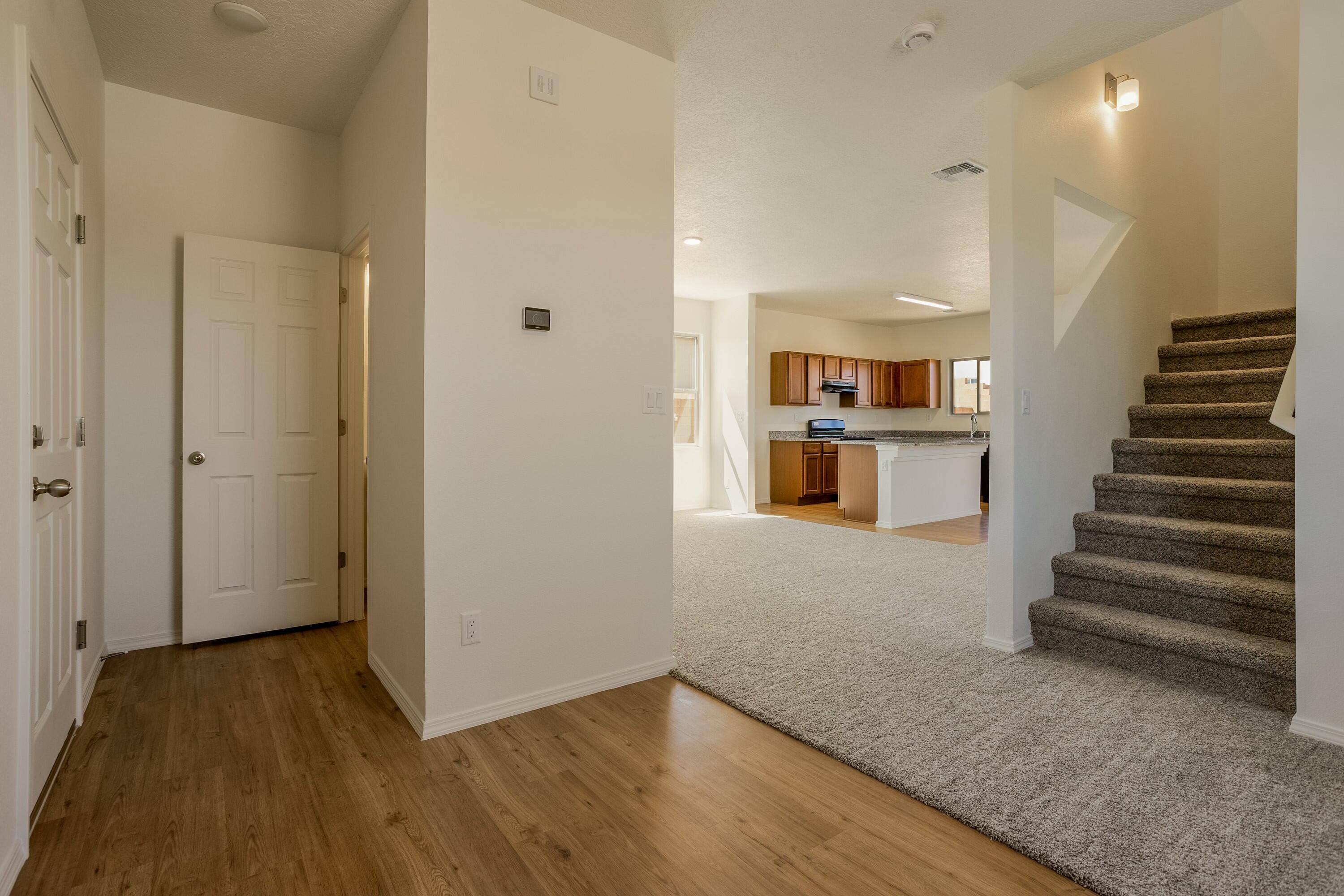 6213 White Hawk Drive, Rio Rancho, New Mexico image 5