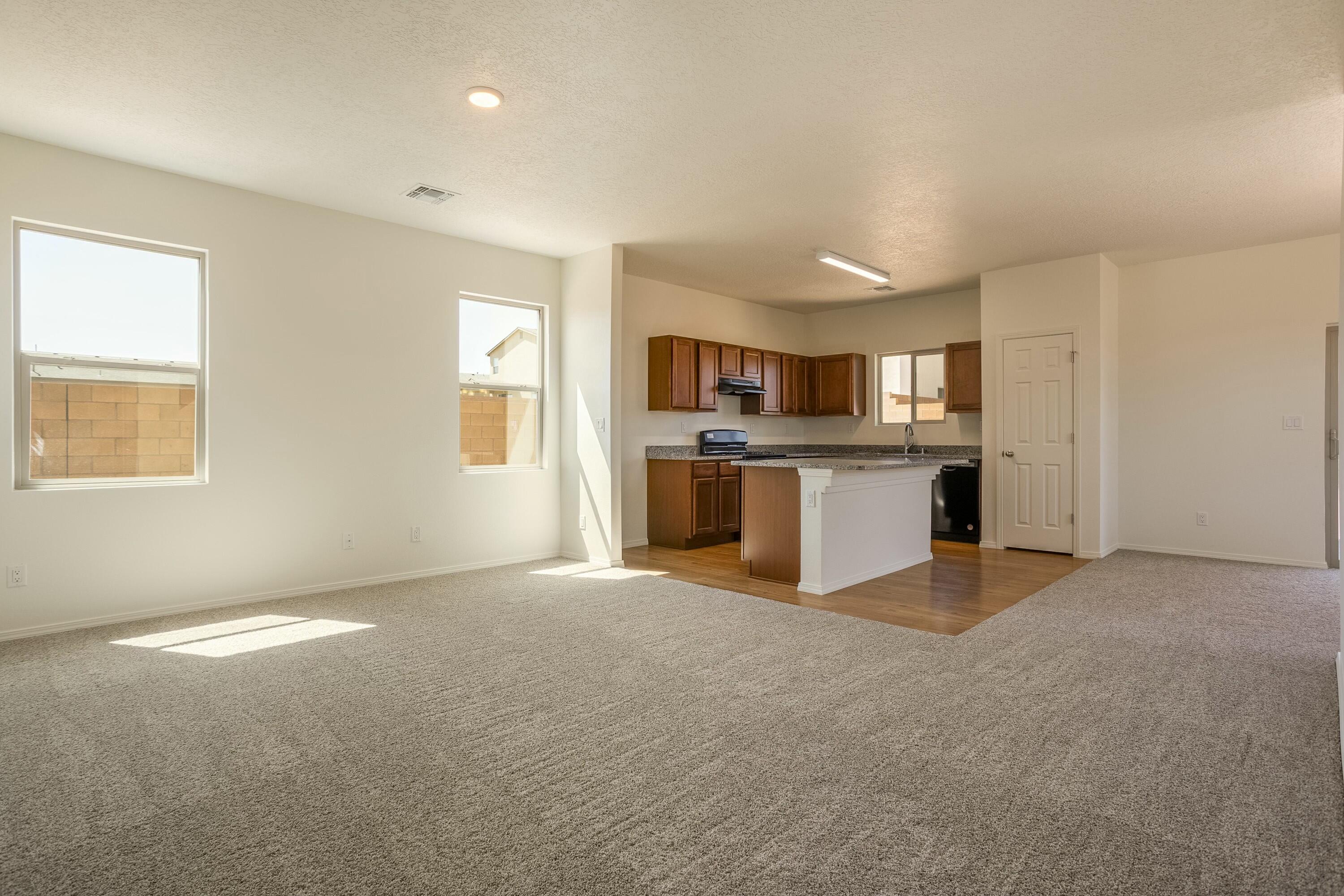 6213 White Hawk Drive, Rio Rancho, New Mexico image 7