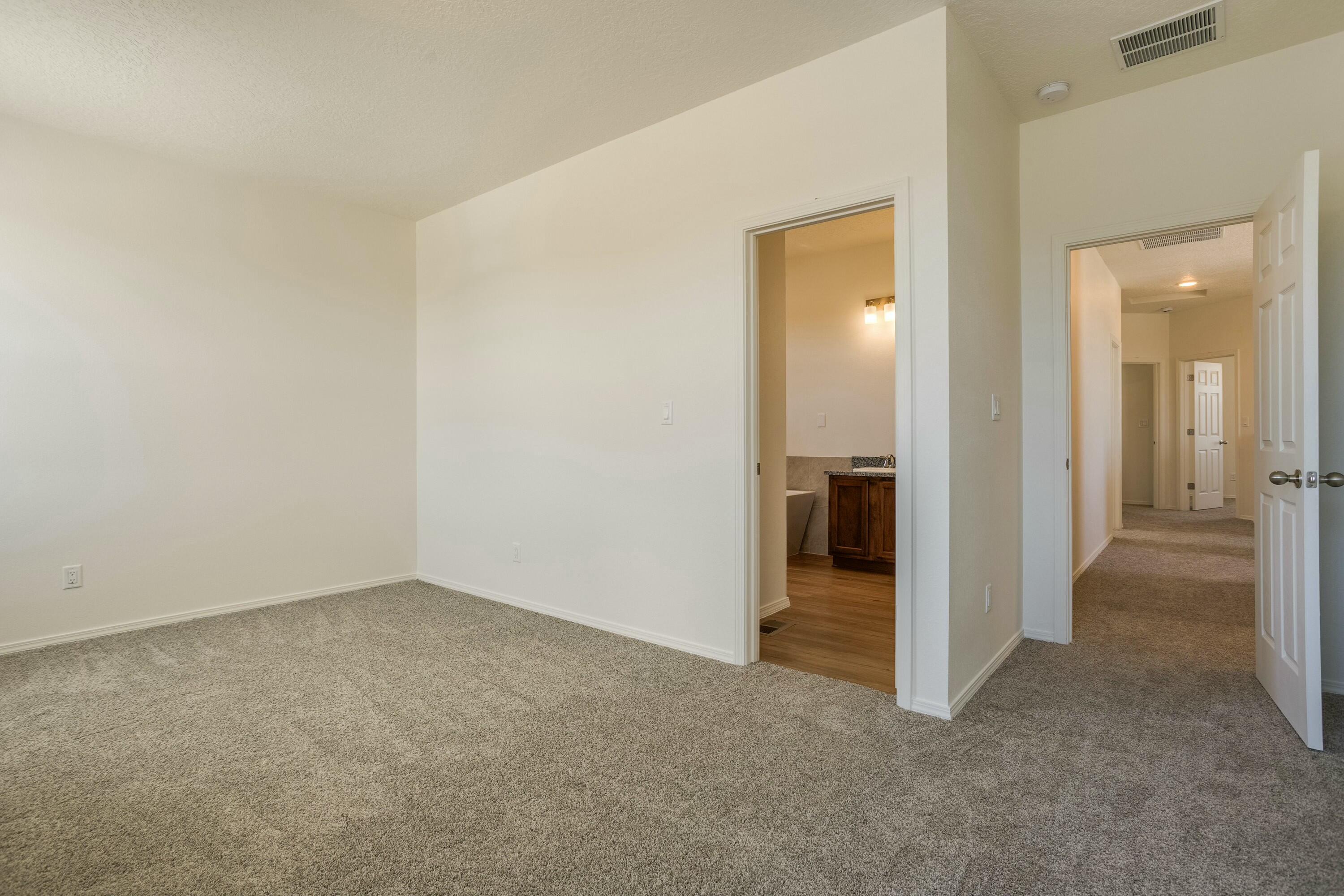 6213 White Hawk Drive, Rio Rancho, New Mexico image 14