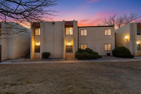 Photo of 901 COUNTRY CLUB Drive SE #F, Rio Rancho, NM 87124 (MLS # 1091720)