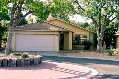 Photo of 10716 Pennyback Park Drive NE, Albuquerque, NM 87123 (MLS # 1092751)