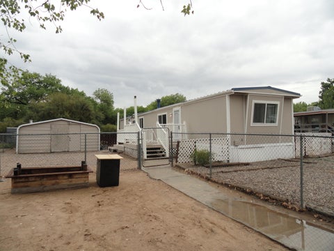 Mobile Home For Sale - 1742 Heaton Loop<br/> Los Lunas, NM 87031