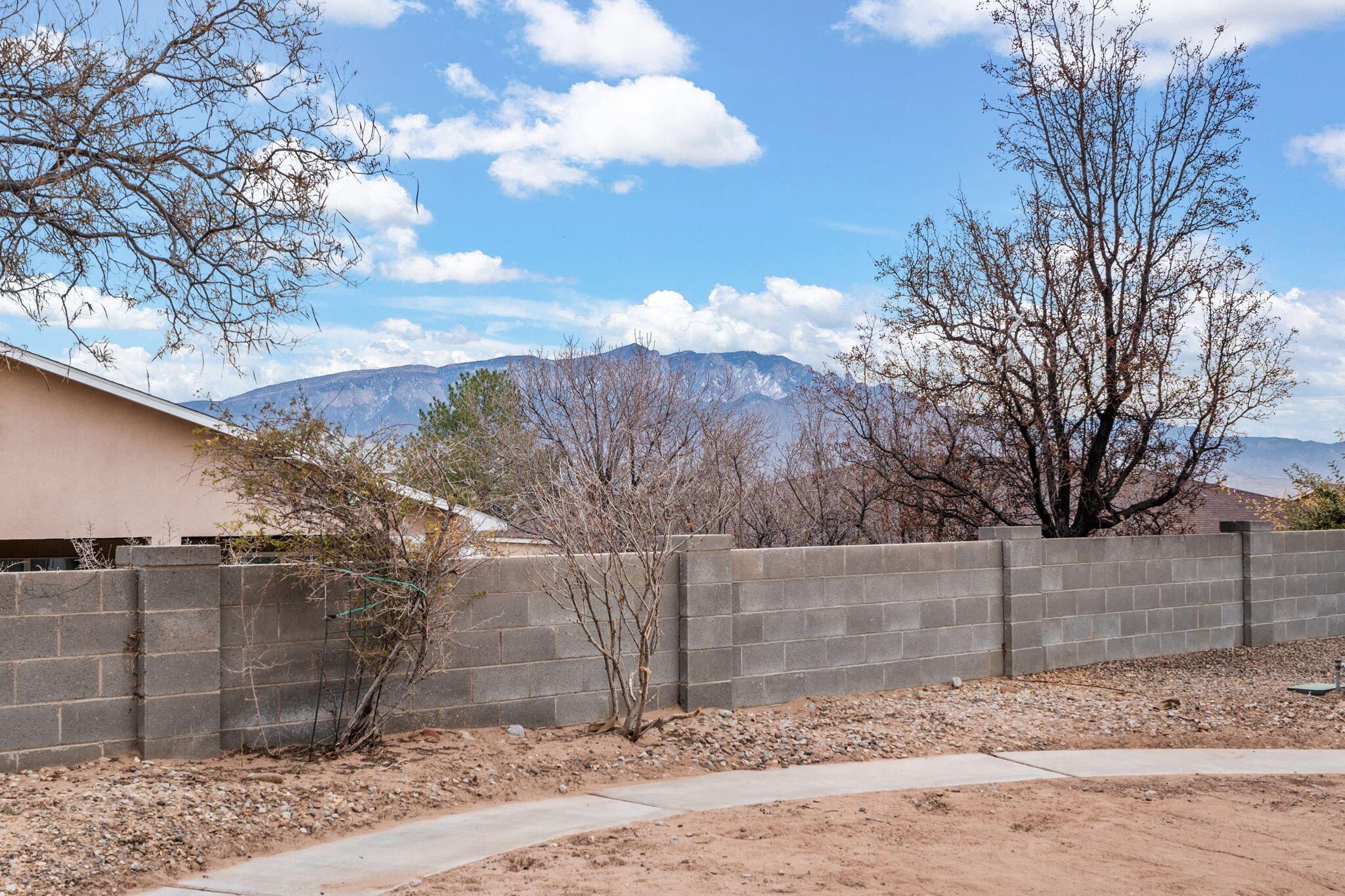 4904 Hayworth Hills Drive, Rio Rancho, New Mexico image 15