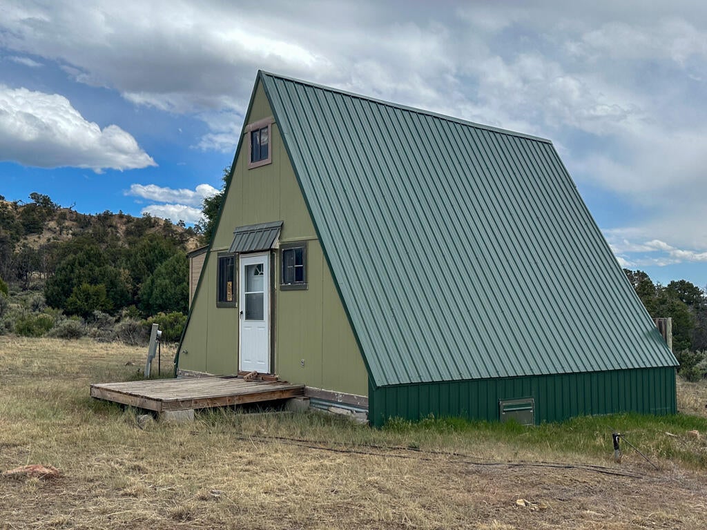 15 Jaquez Road
