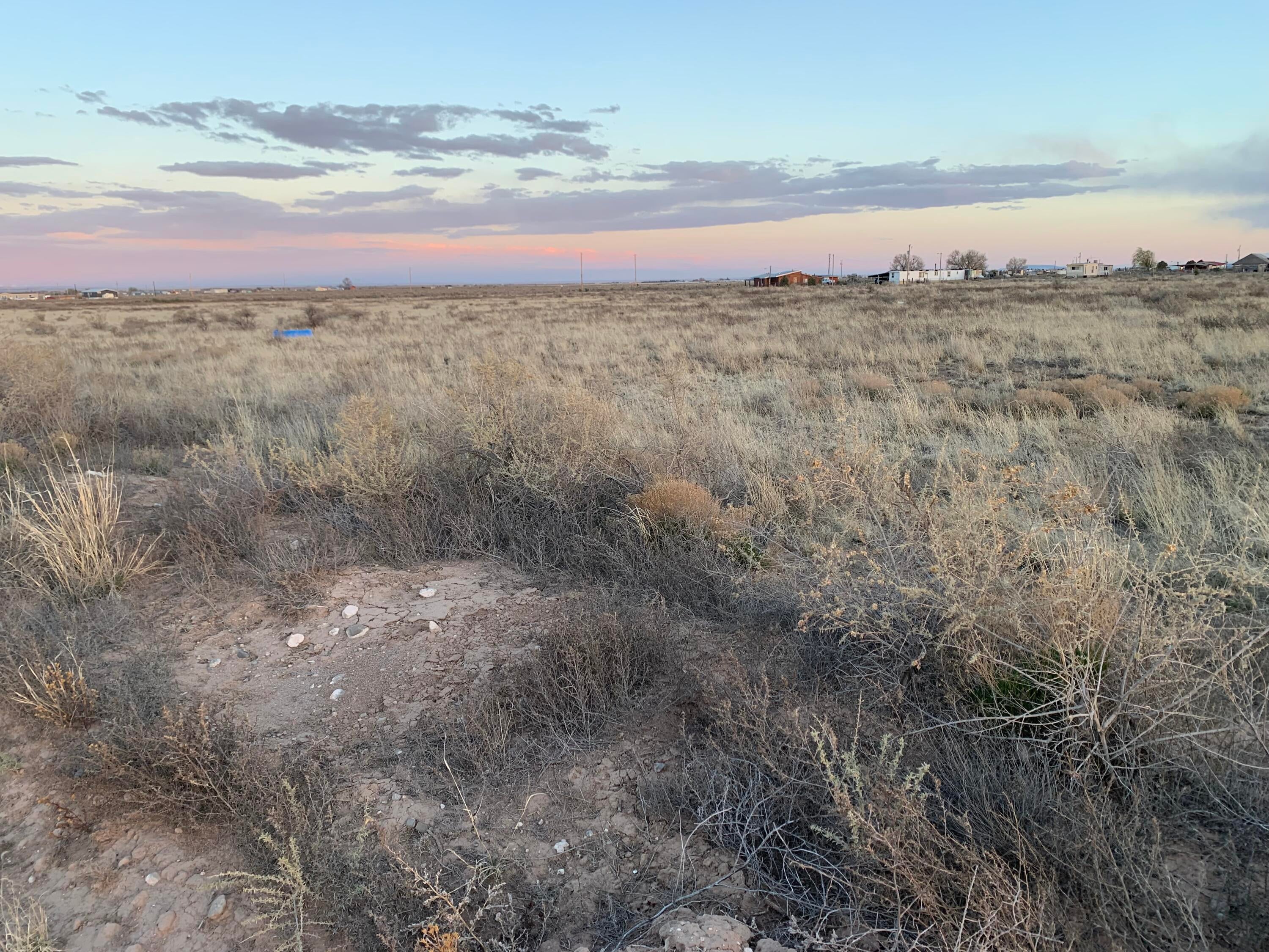 Espejo Lots 13-19 Avenue