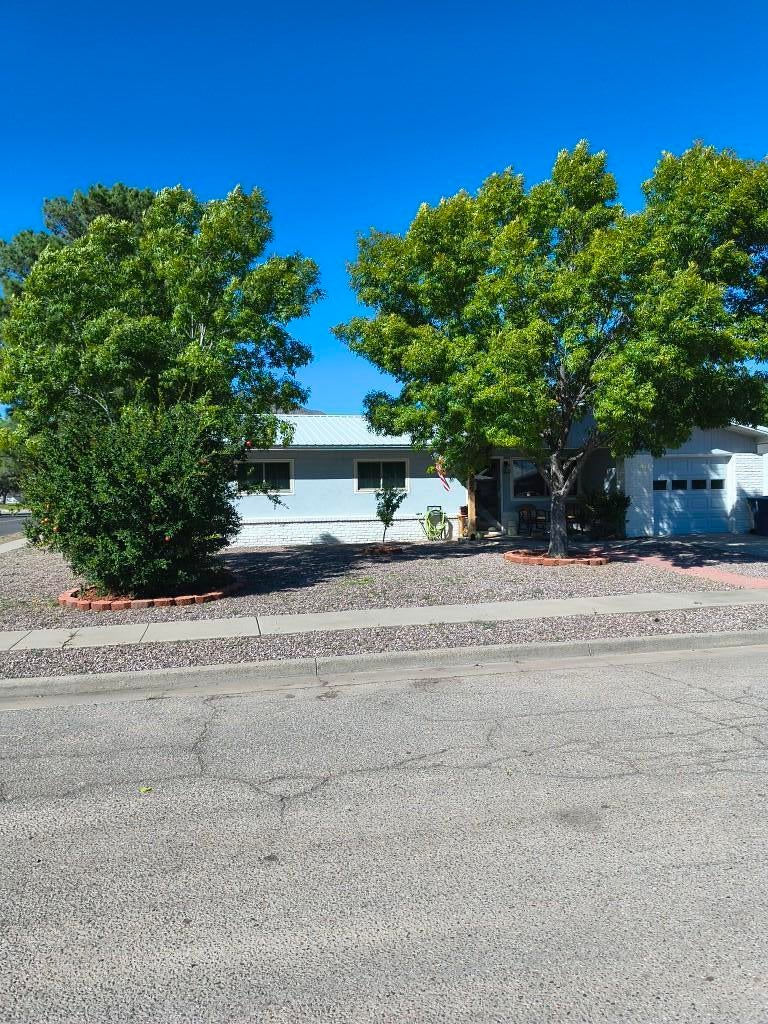 907 Sunset Street
