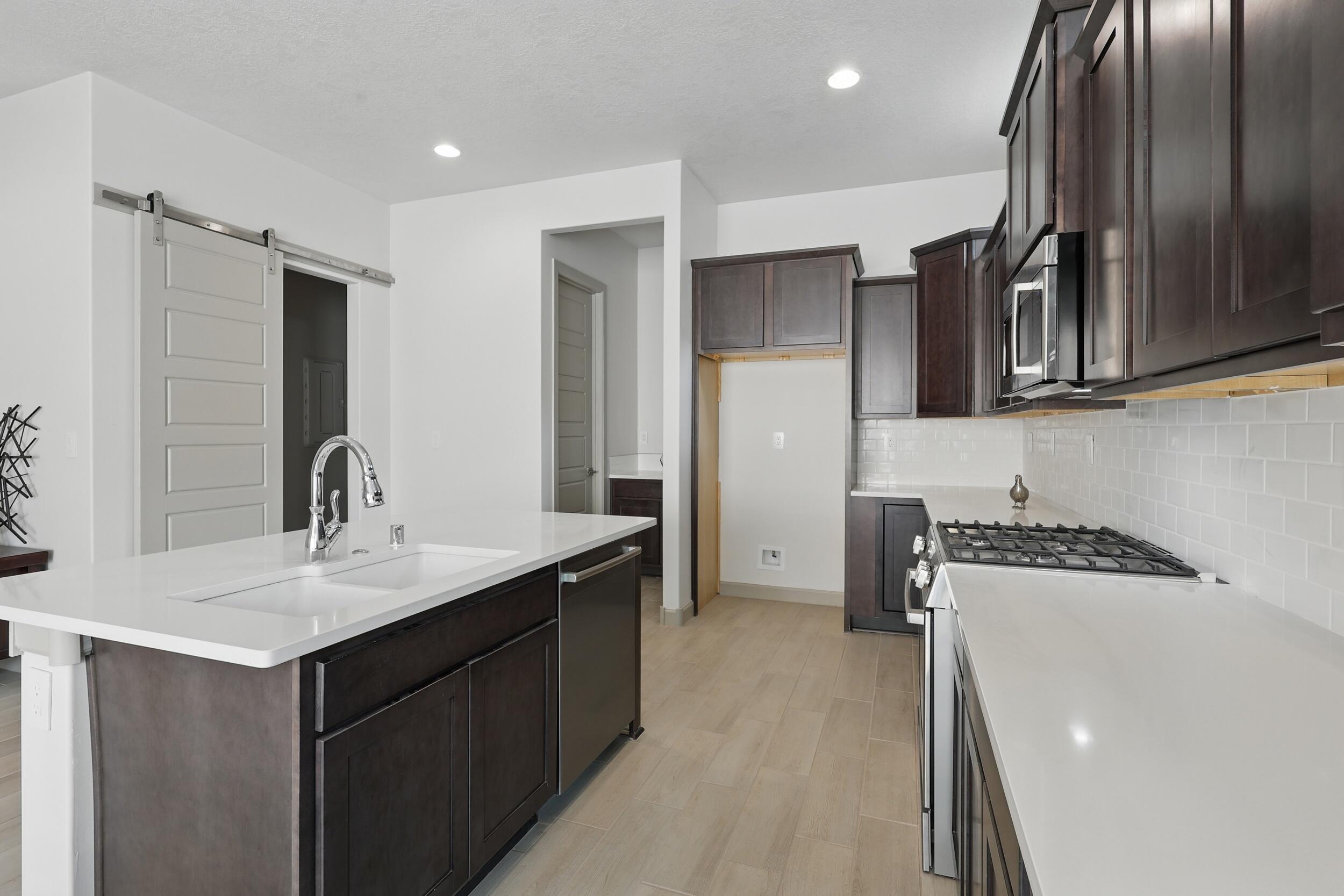 1712 Tesoro Loop, Los Lunas, New Mexico image 11