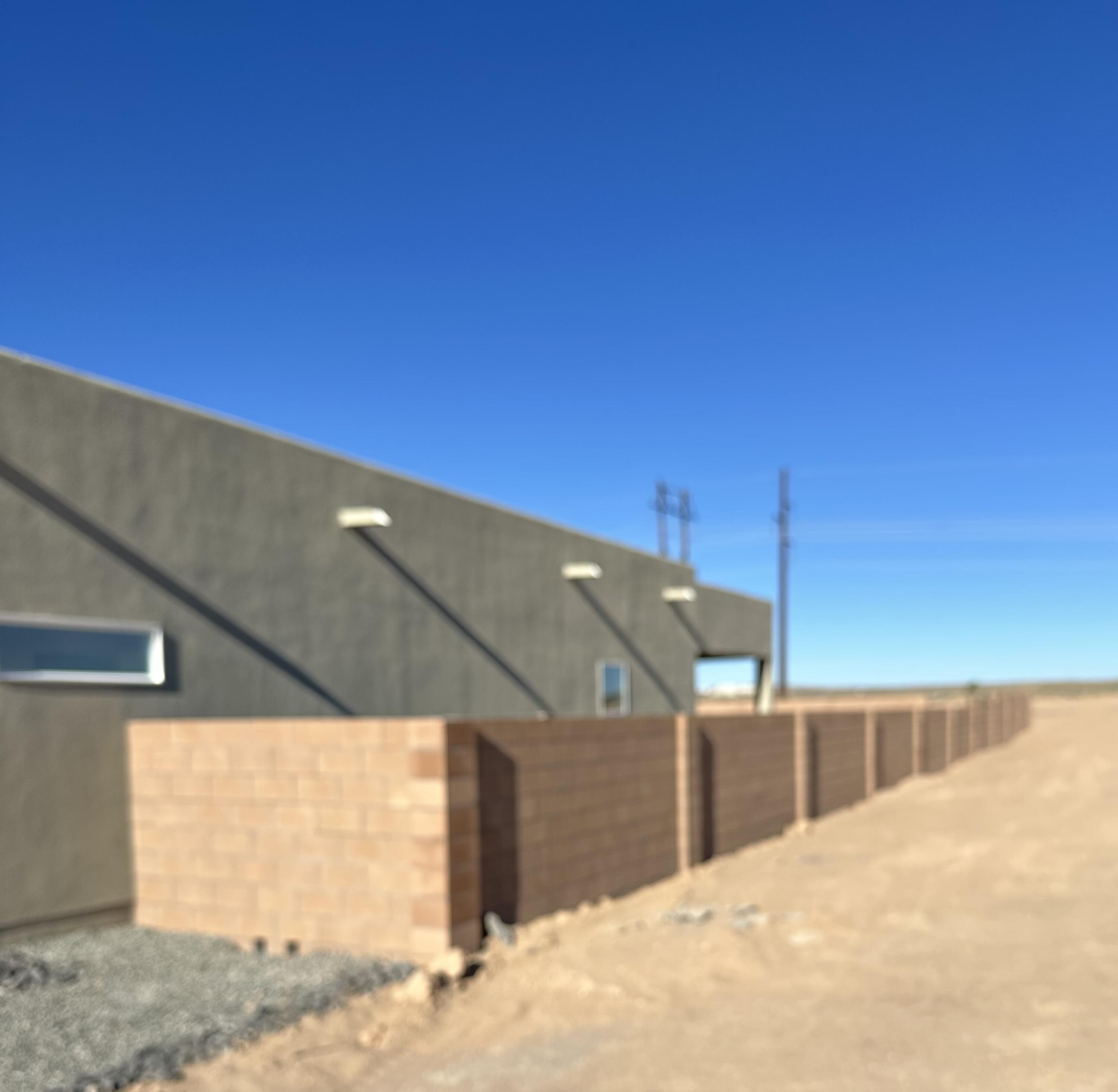 2101 Eucalyptus Road, Rio Rancho, New Mexico image 2