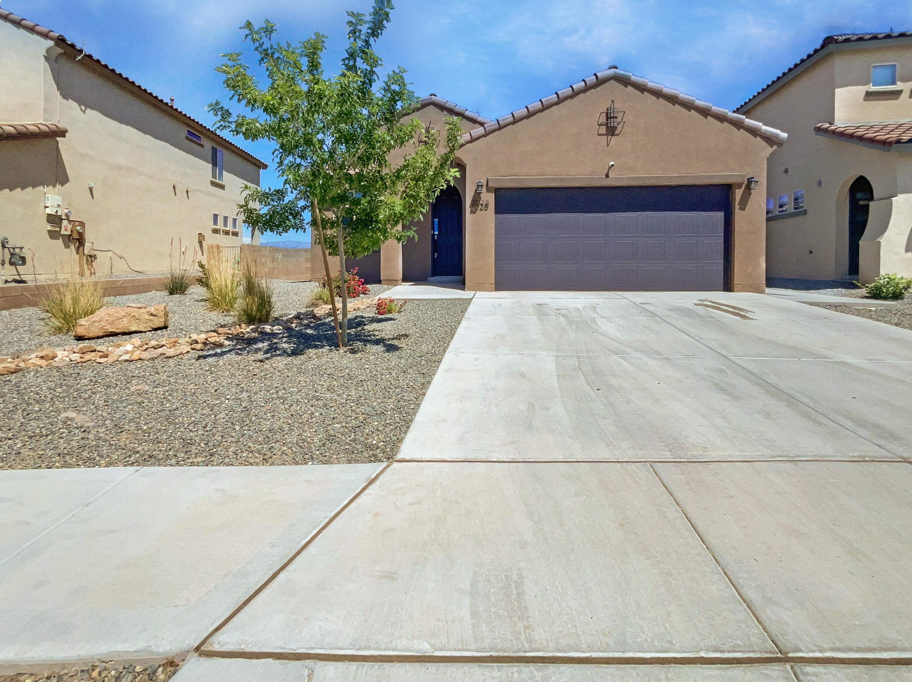 2028 Summer Breeze Drive, Albuquerque, New Mexico image 1