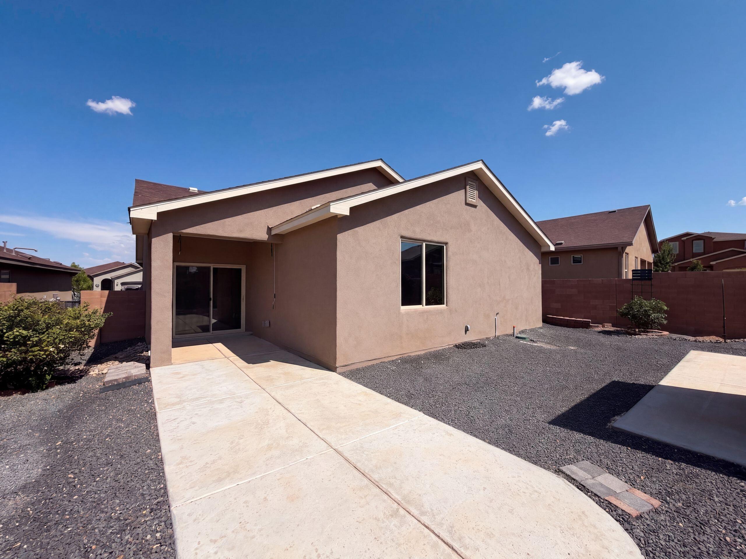 6384 Red Falcon Drive NE