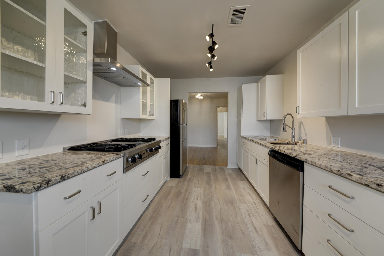 438 Morningside Drive, Albuquerque, New Mexico image 18