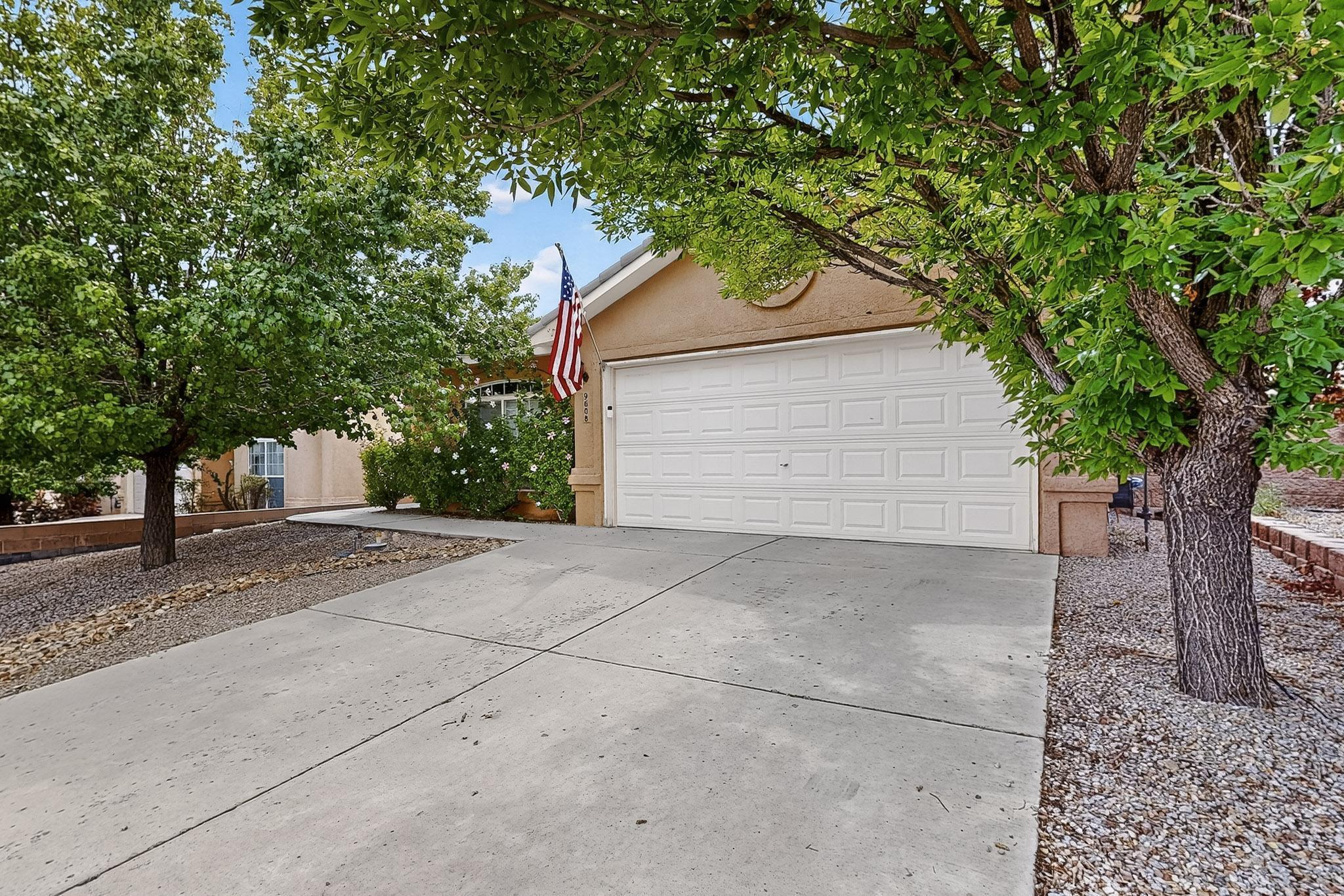 9608 Kilauea Avenue NW