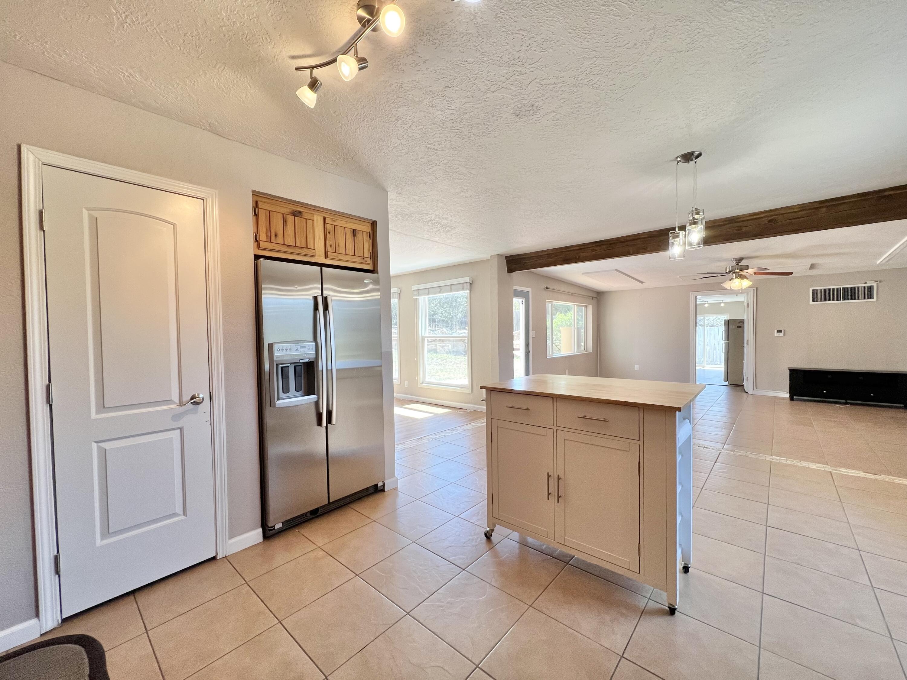 50 Sangre De Cristo Drive, Cedar Crest, New Mexico image 9