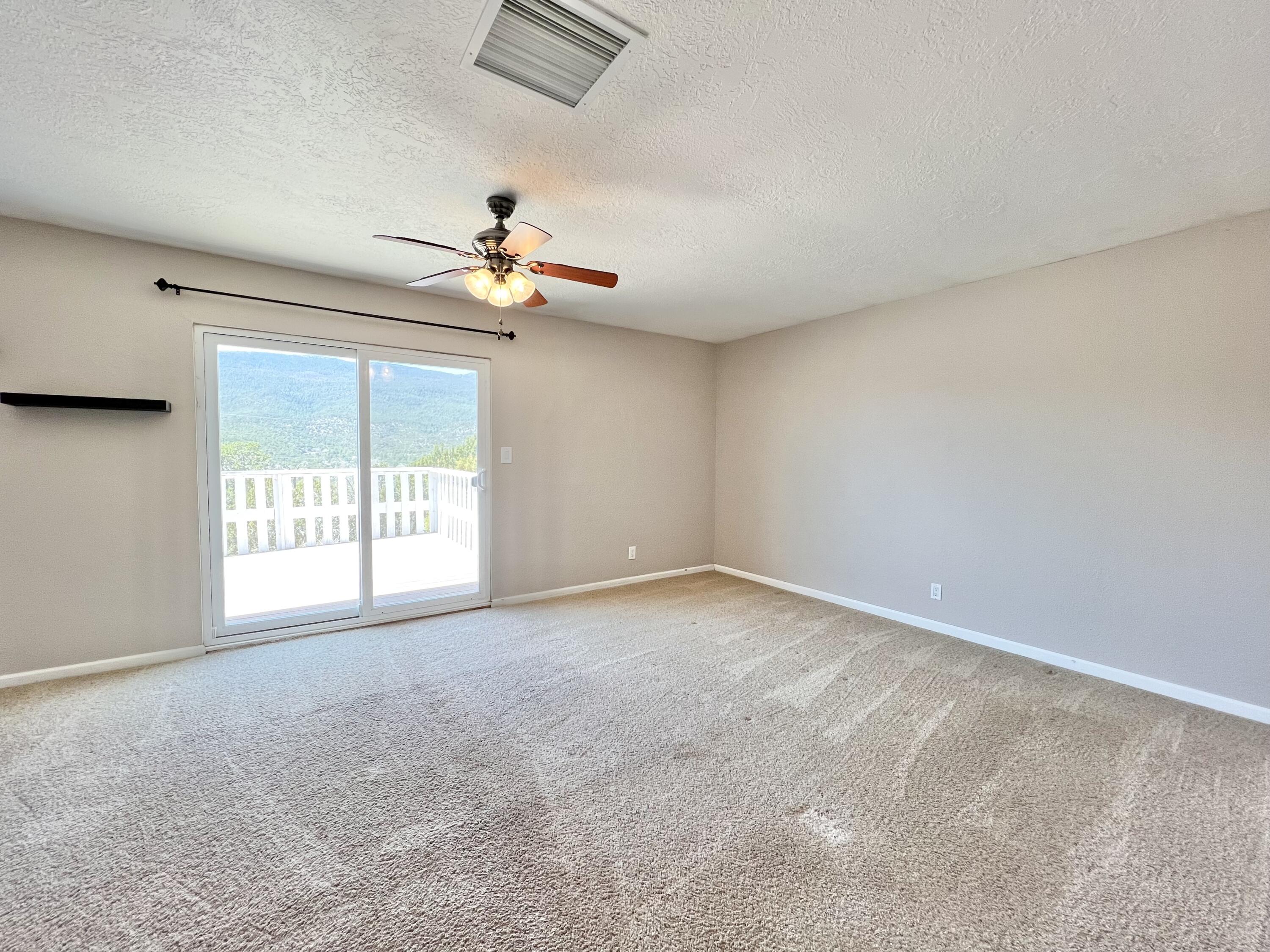 50 Sangre De Cristo Drive, Cedar Crest, New Mexico image 23