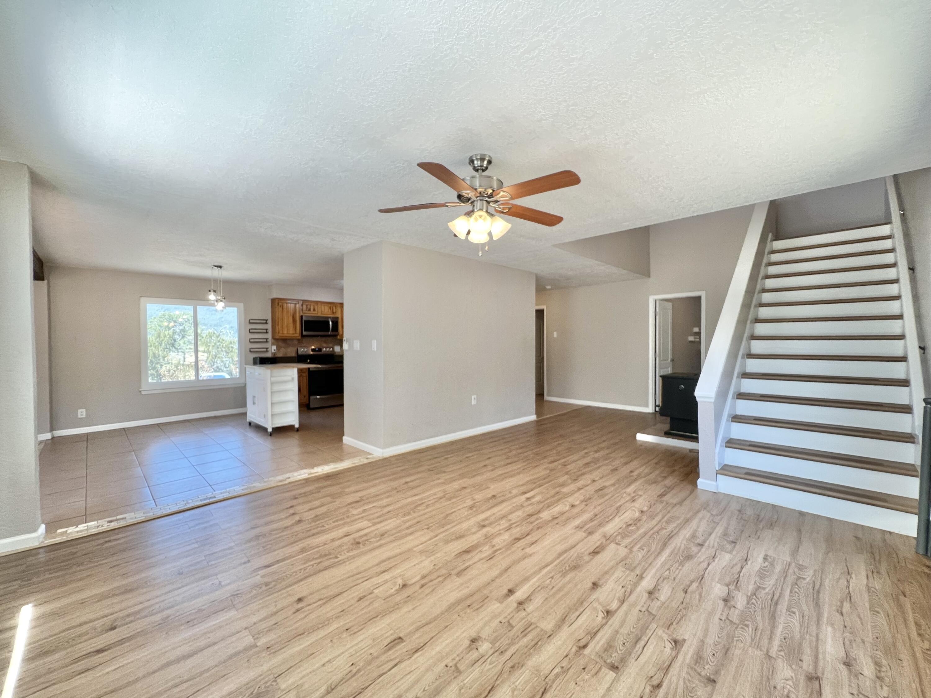 50 Sangre De Cristo Drive, Cedar Crest, New Mexico image 13
