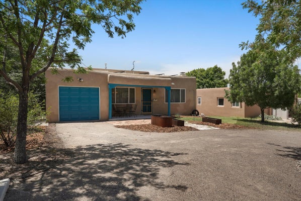813 GIRARD BLVD SE, ALBUQUERQUE, NM 87106 - Image c9853fba728a4780141cc201243d2daa/2051737964