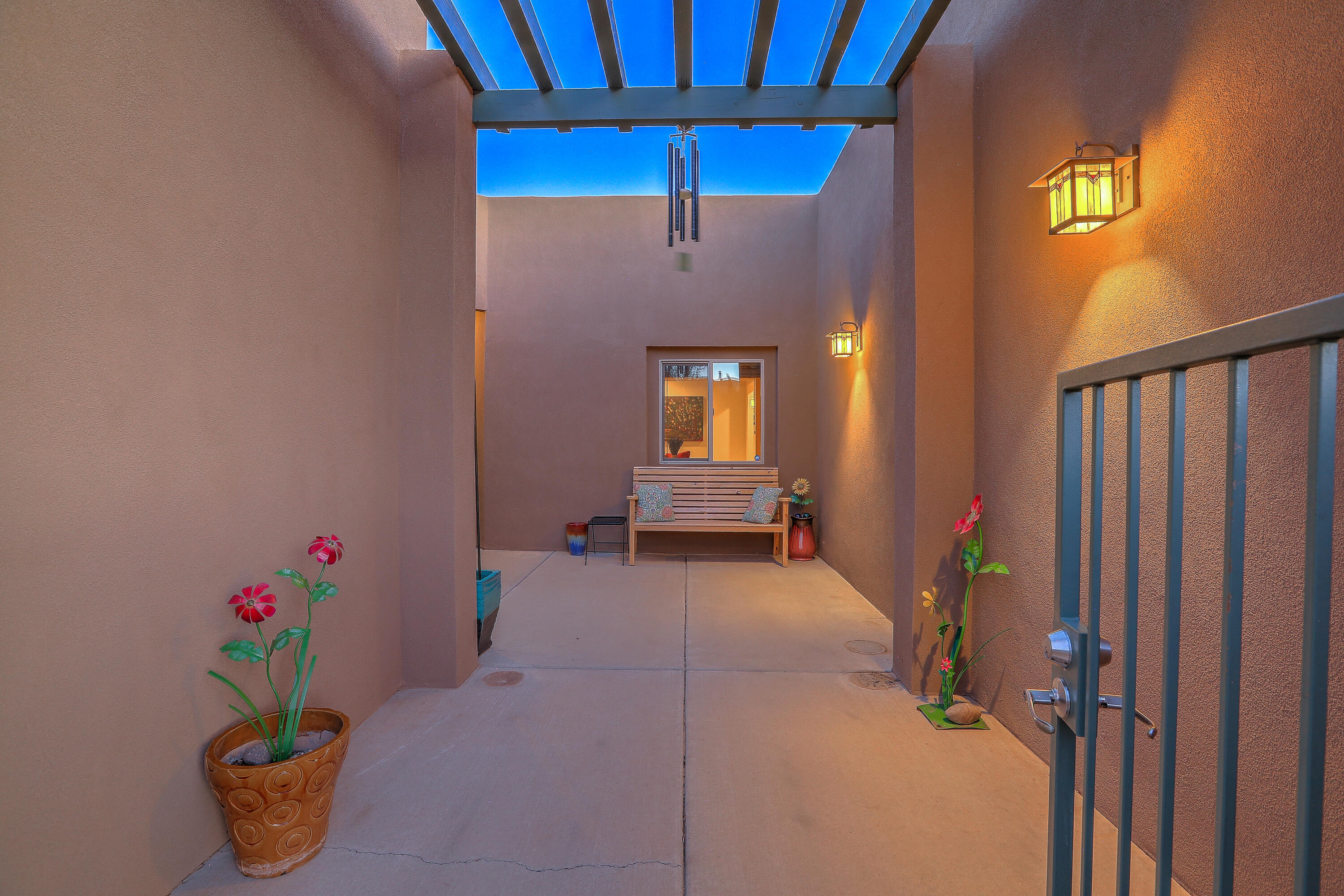 8904 Desert Rain Road NW