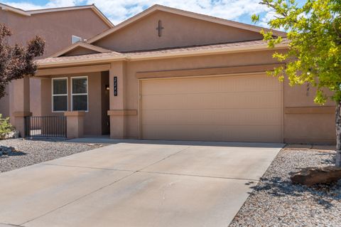 Homes For Sale - 2240 Montevine Court<br/> Rio Rancho, NM 87124